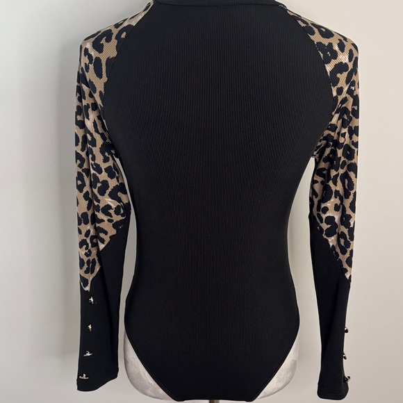 SHEIN Black Bodysuit with Leopard Print Sleeves - Picture 5 of 5